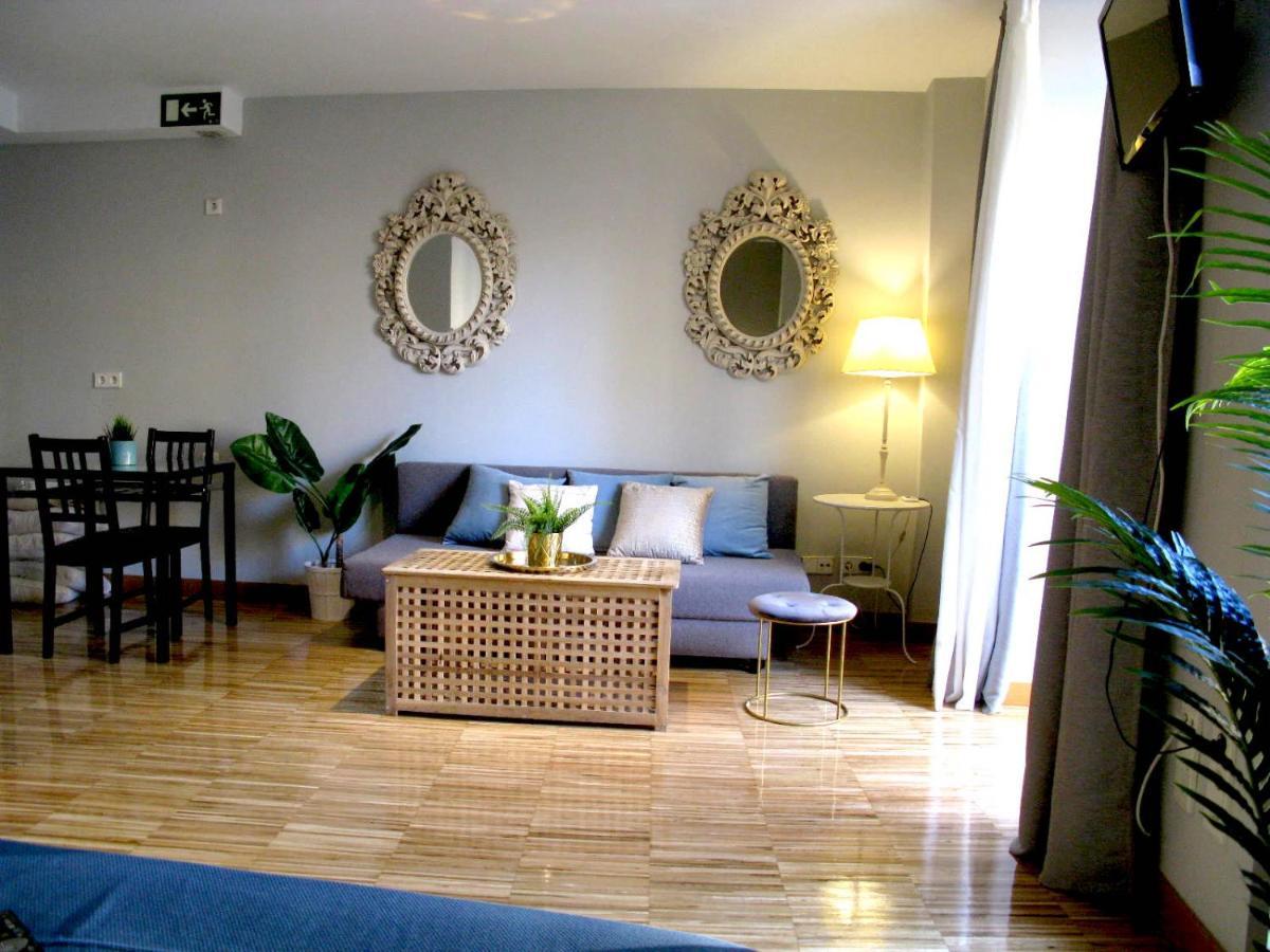 Wonder Apartments มาดริด ภายนอก รูปภาพ