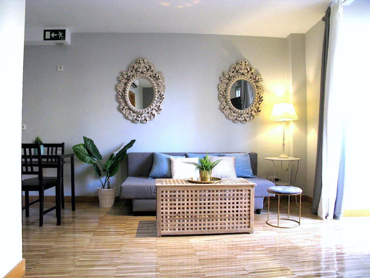 Wonder Apartments มาดริด ภายนอก รูปภาพ