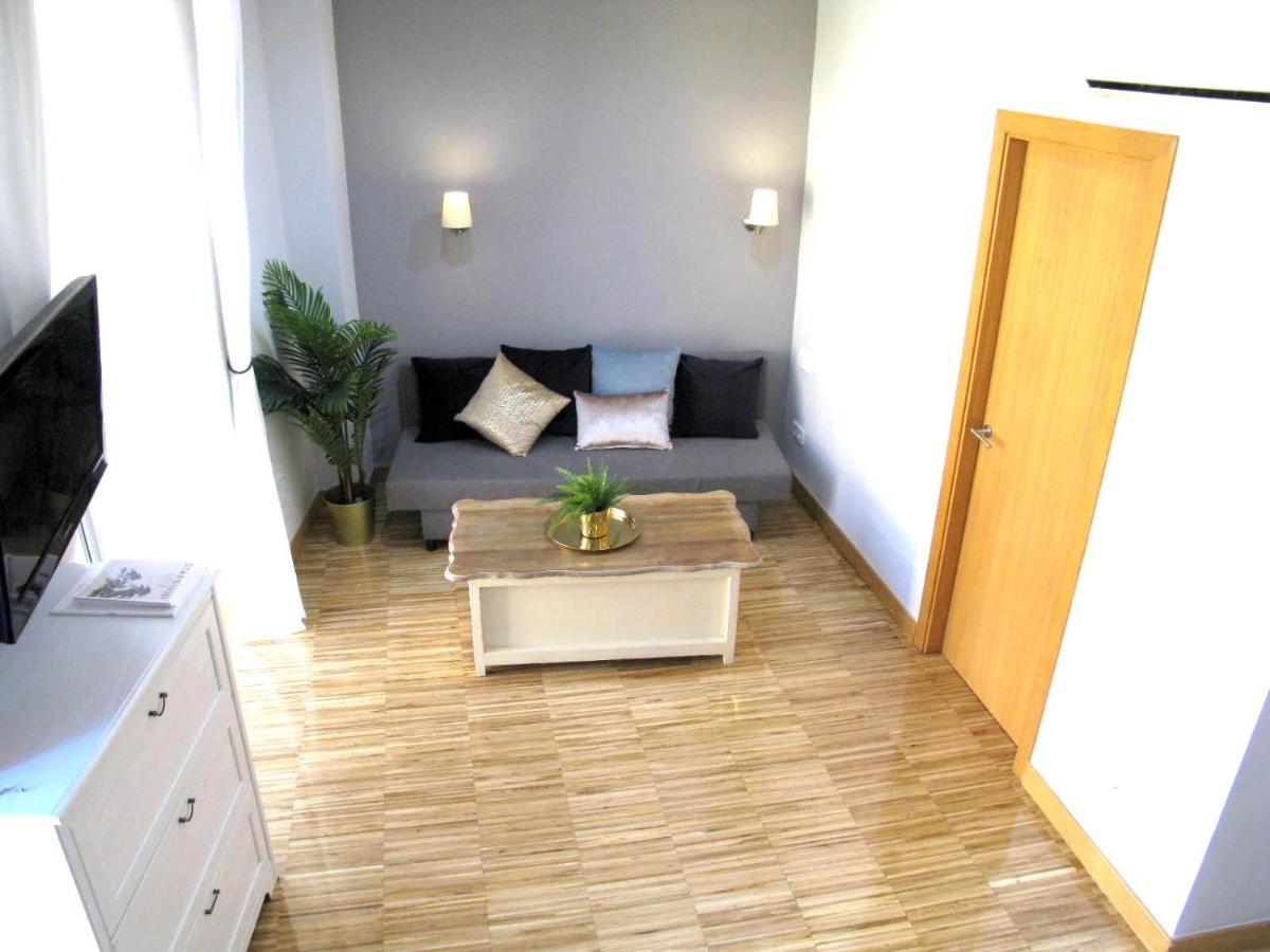 Wonder Apartments มาดริด ภายนอก รูปภาพ
