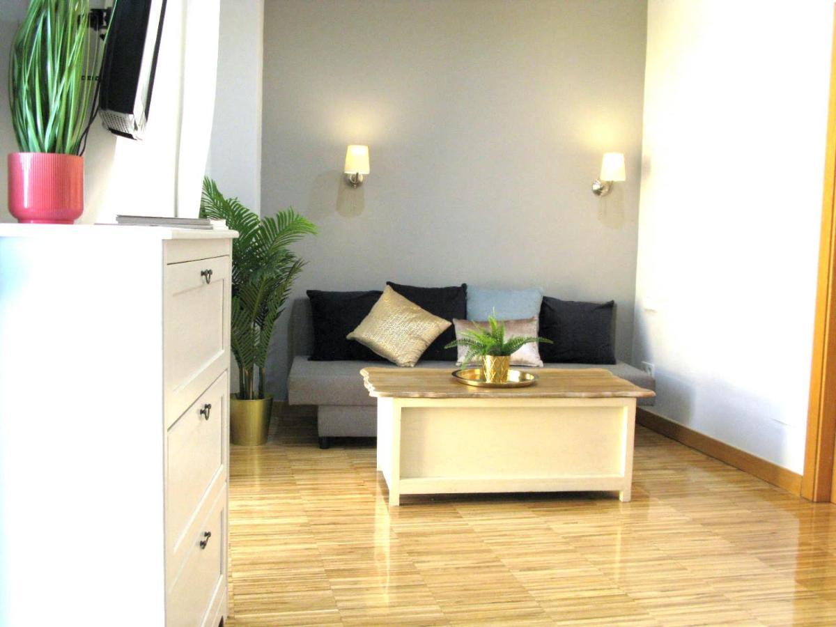 Wonder Apartments มาดริด ภายนอก รูปภาพ